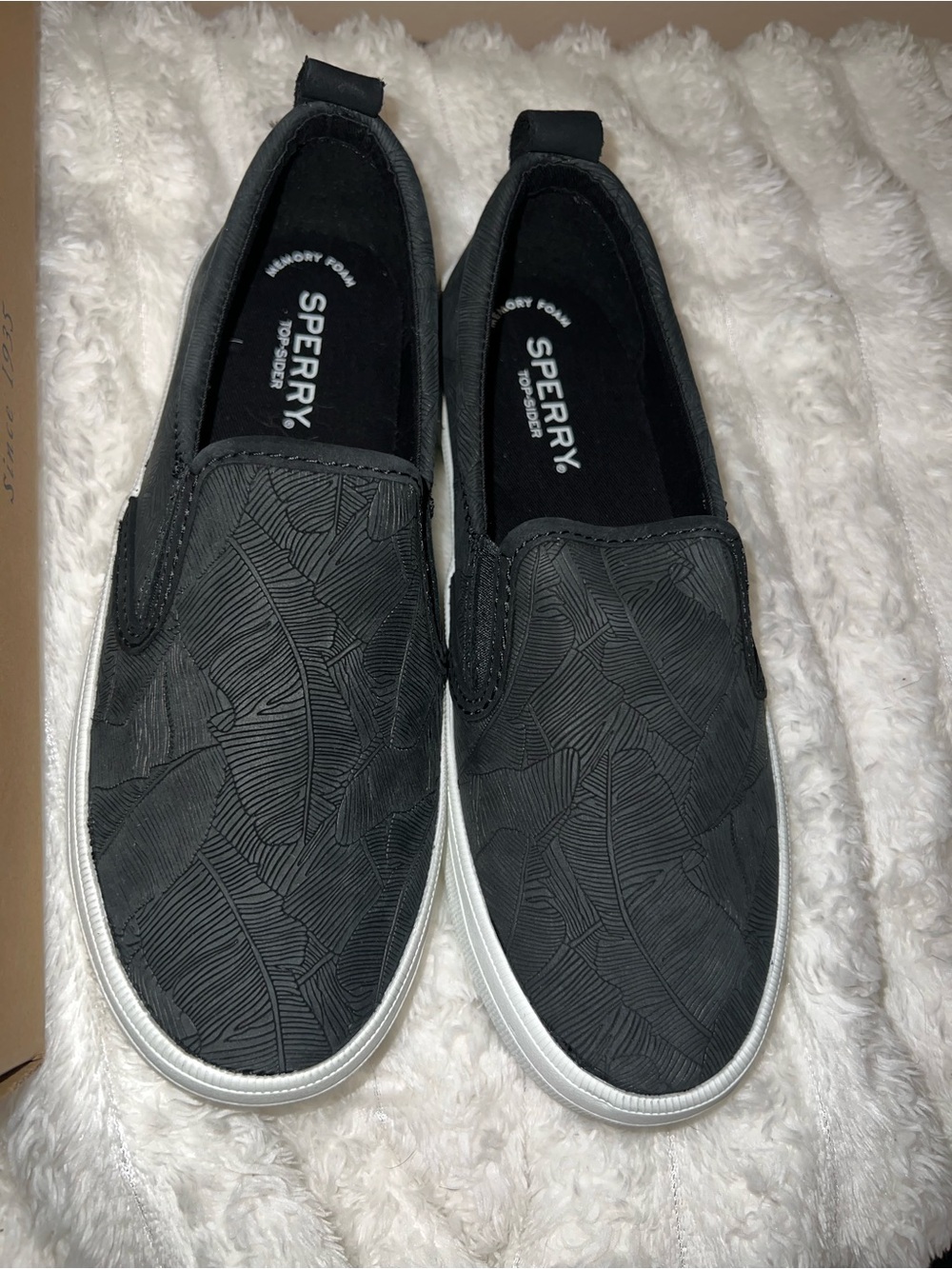 Sperry Black Palm Textured leather Slip-On Flats with White Sole